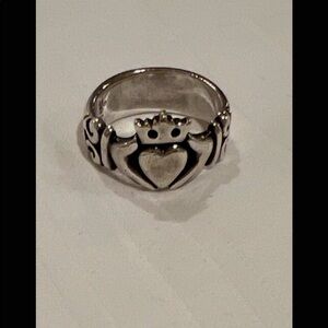 James Avery Claddagh Ring